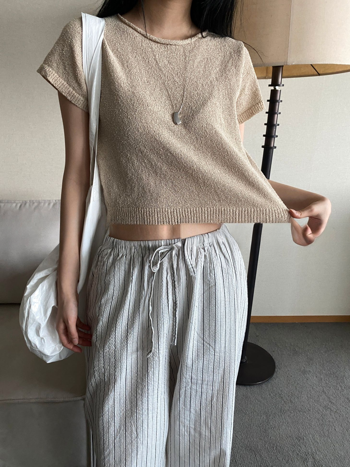 여름신상)) 부클 라운드 크롭 반팔니트 [mtzkz]