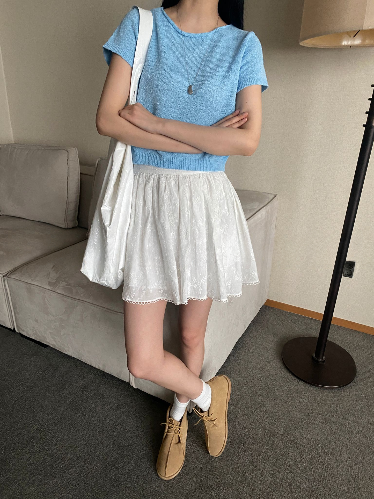 여름신상)) 부클 라운드 크롭 반팔니트 [mtzkz]