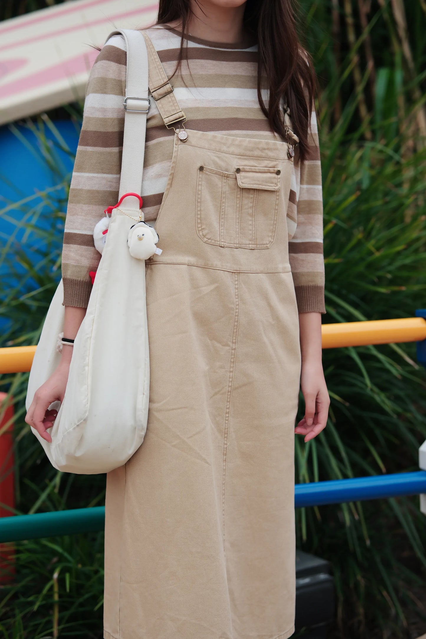 卡其色系工人裙＋上衣套裝