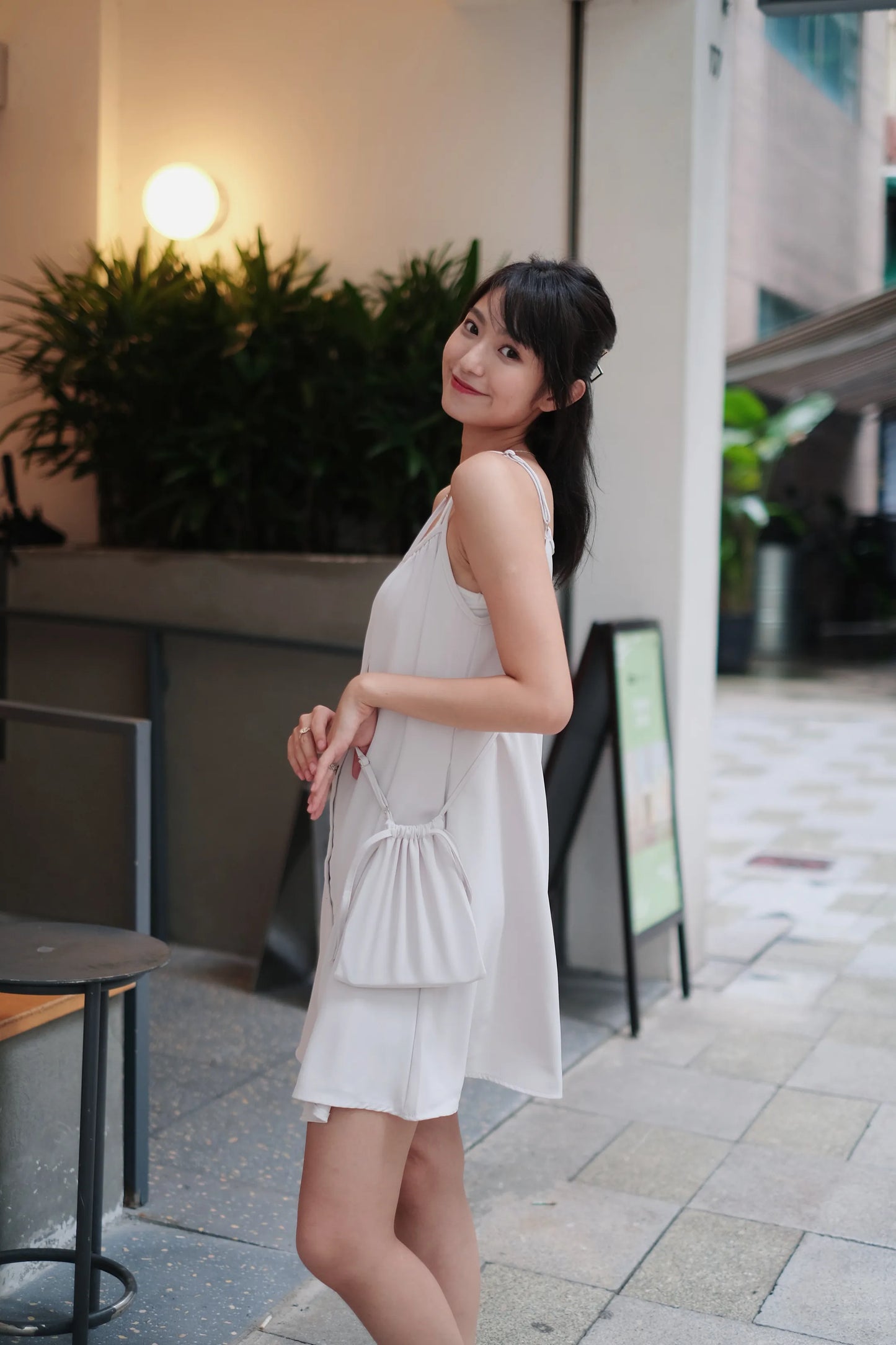 夏日雪紡吊帶裙