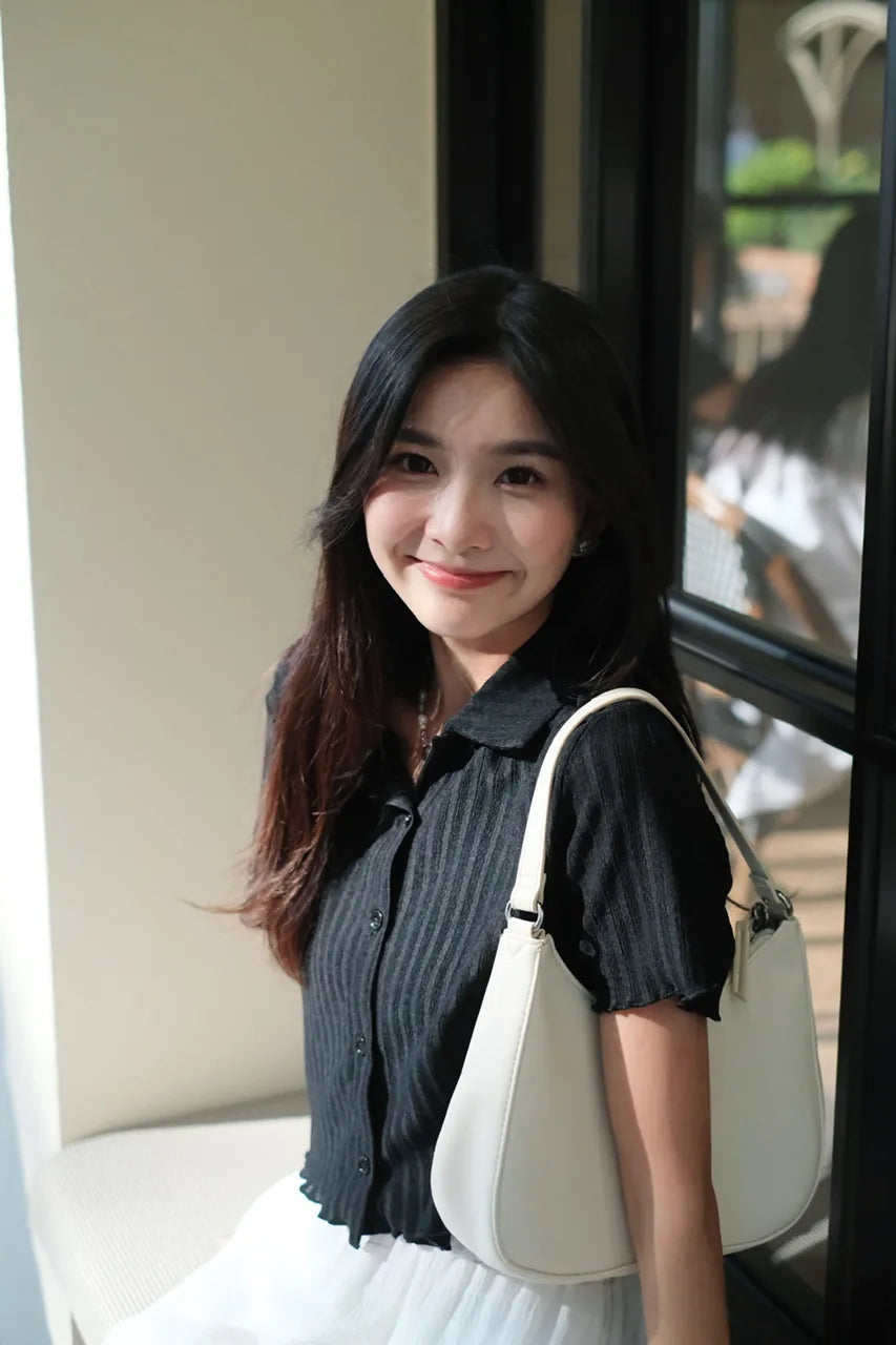 暗坑紋POLO領短上衣